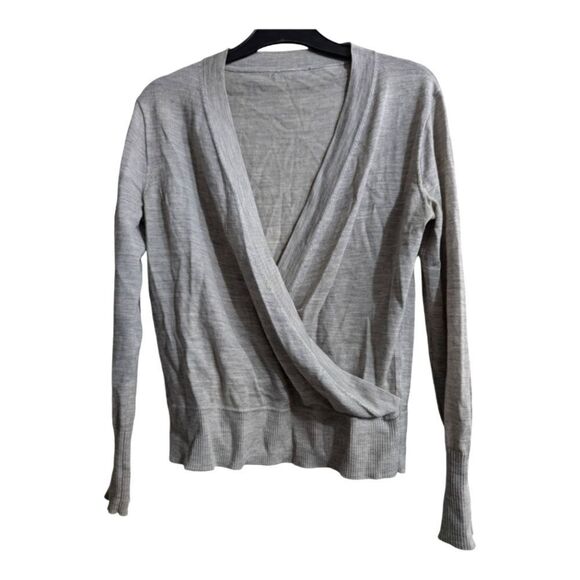 Jcrew grey 💯 merino wool faux wrap sweater sz s v neck - Picture 2 of 5